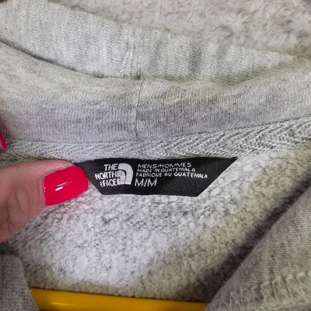 The North Face Hoodie Mens‎ M Gray Logo Graphics Athleisure Sweatshirt Thrashed